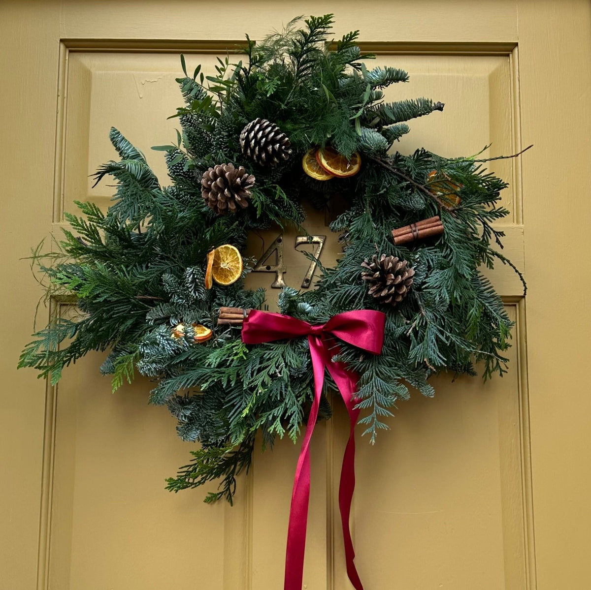 Christmas Wreath Workshop Ticket | 28th November @ Full Circle - Sunday Girl