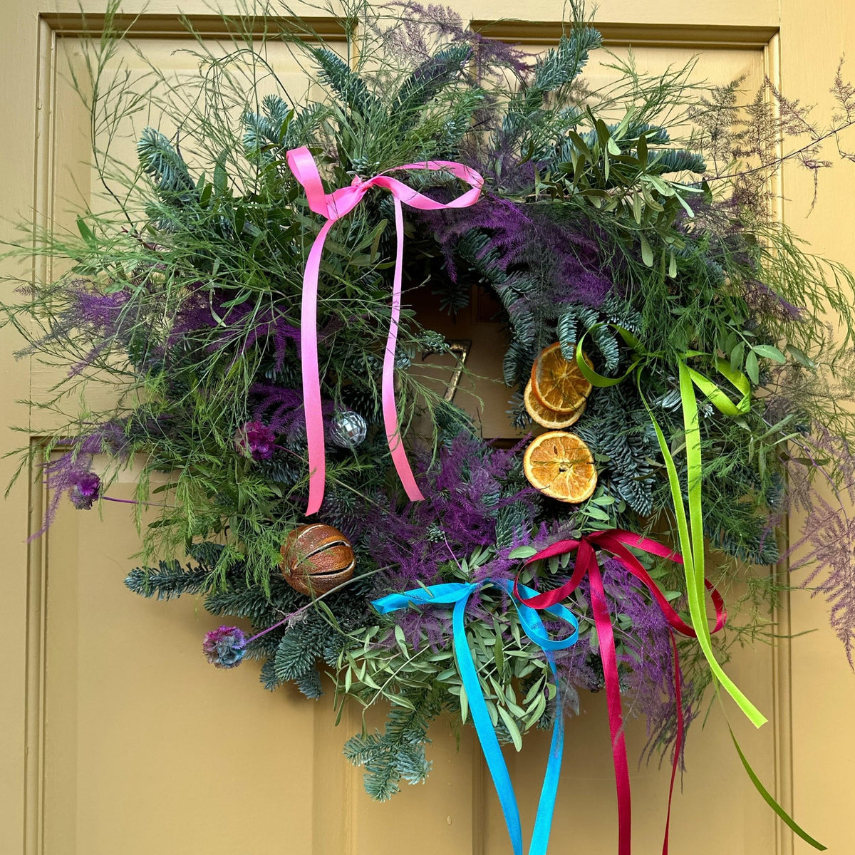 Christmas Wreath Workshop Ticket | 28th November @ Full Circle - Sunday Girl